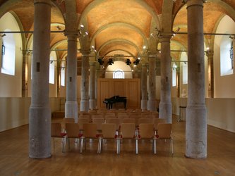 Franz-Liszt-Halle im Marstall