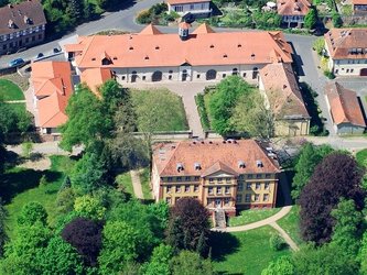 Luftbild der Landesmusikakademie Hessen